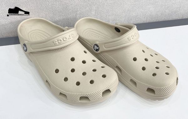 Dép Crocs của nước nào? Tìm hiểu nguồn gốc thương hiệu